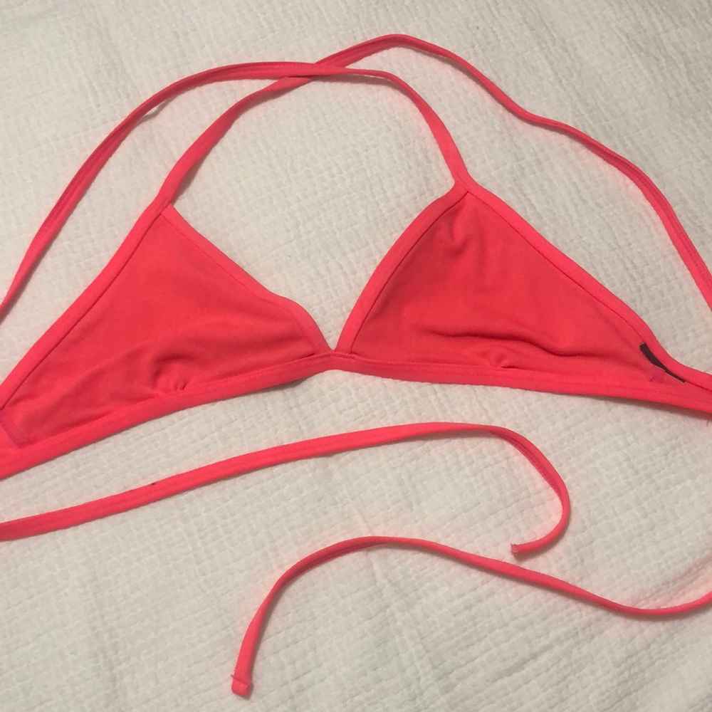 Jolyn triangle top size medium